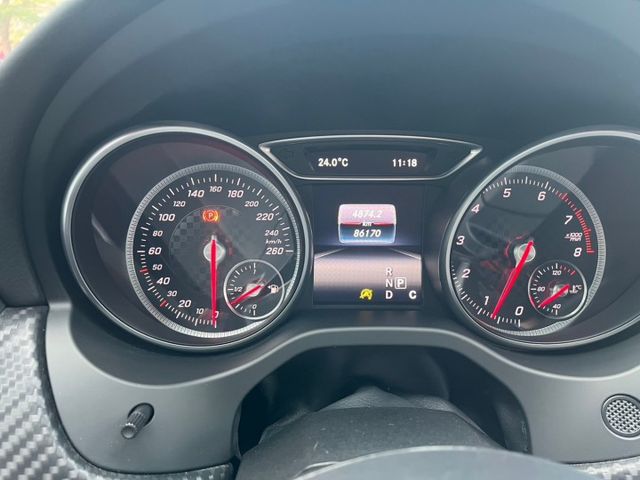 1.6L AMG-Line 鑽石水箱護罩 AMG跑車化套件 跑車化懸吊 18吋五輻輕合金鋁圈  第15張相片