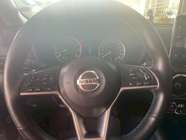 1.6L 尊爵款 360環景 跟車系統 盲點偵測 前車雷達 CARPLAY  第8張相片