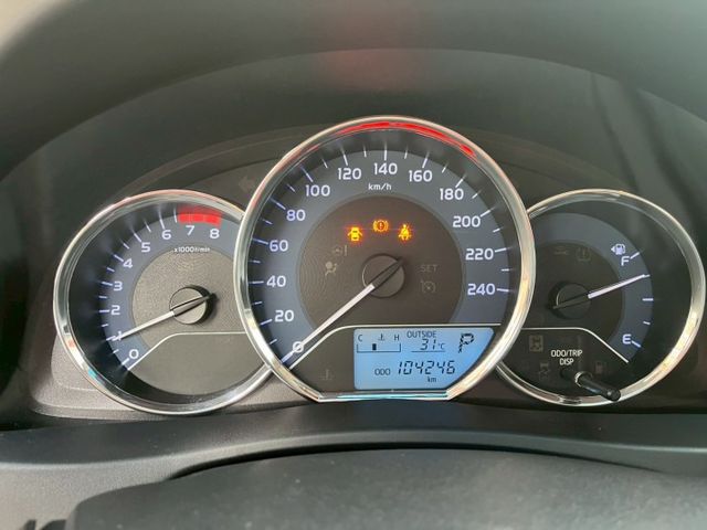 1.8L 經典款 免鑰匙啟動 倒車顯影 定速巡航 超值CP國民好車  第4張相片