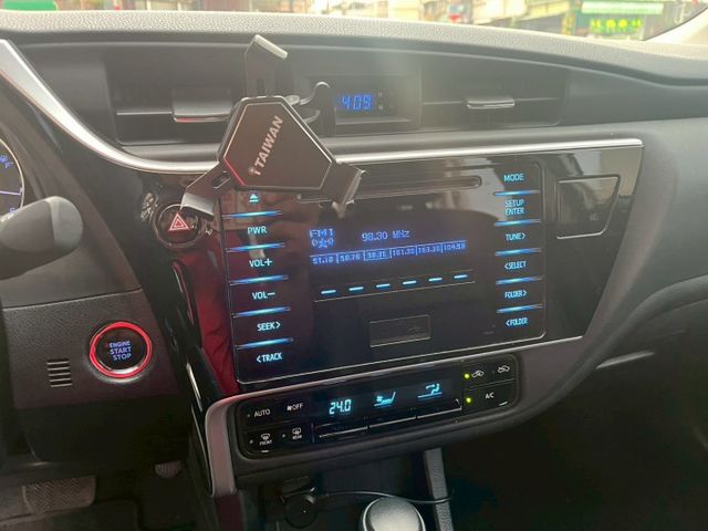 1.8L 經典款 免鑰匙啟動 定速巡航 前車雷達  第4張相片