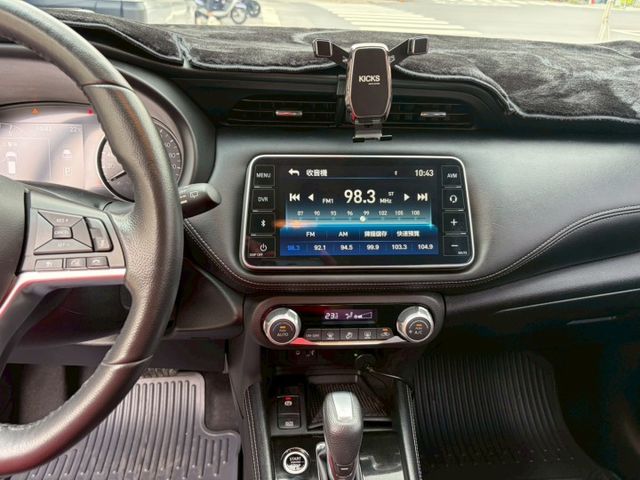 2022 Nissan Kicks 1.6旗艦版 盲點偵測 ACC全速域 PFCW超視距車輛追撞警示系統  第2張相片