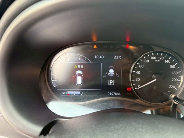 2022 Nissan Kicks 1.6旗艦版 盲點偵測 ACC全速域 PFCW超視距車輛追撞警示系統  第3張相片