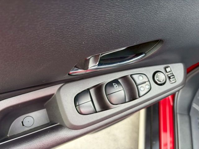 2022 Nissan Kicks 1.6旗艦版 盲點偵測 ACC全速域 PFCW超視距車輛追撞警示系統  第6張相片