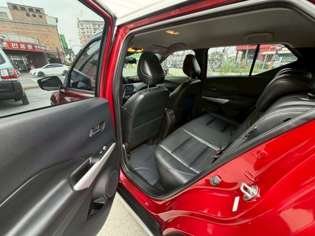 2022 Nissan Kicks 1.6旗艦版 盲點偵測 ACC全速域 PFCW超視距車輛追撞警示系統  第9張相片