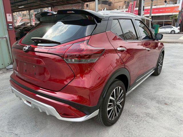 2022 Nissan Kicks 1.6旗艦版 盲點偵測 ACC全速域 PFCW超視距車輛追撞警示系統  第13張相片