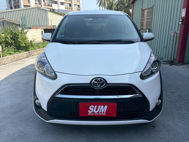 1.8L 豪華+款 雙電動電滑門 免鑰匙啟動 循跡防滑 胎壓偵測  第18張相片