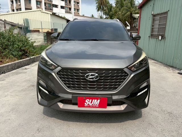 2018 Hyundai Tucson 汽油時尚Turbo 電動座椅 倒車雷達影像 定速巡航 免鑰匙啟動  第3張相片