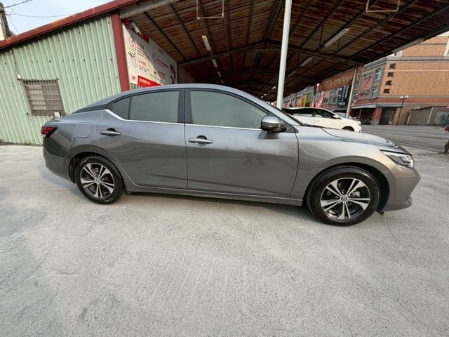 2023 Nissan Sentra 1.6尊爵版  全速域定速 主動跟車系統 盲點偵測  第5張相片