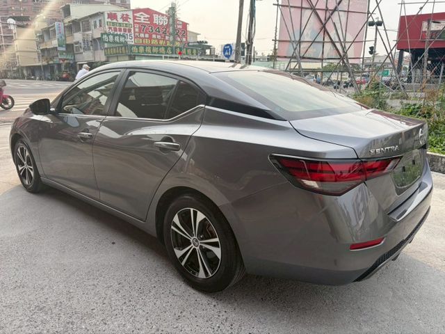 2023 Nissan Sentra 1.6尊爵版  全速域定速 主動跟車系統 盲點偵測  第8張相片