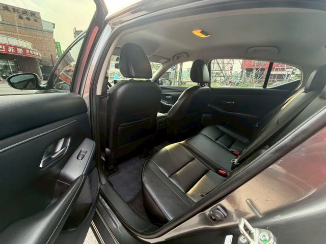 2023 Nissan Sentra 1.6尊爵版  全速域定速 主動跟車系統 盲點偵測  第11張相片