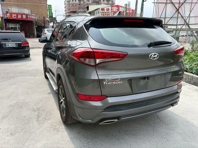 2018 Hyundai Tucson 汽油時尚Turbo 電動座椅 倒車雷達影像 定速巡航 免鑰匙啟動  第8張相片
