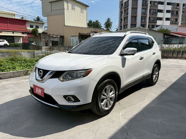 2017 Nissan X-Trail 2.0玩美影音版  第2張相片