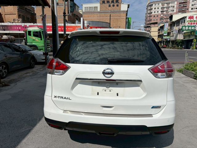 2017 Nissan X-Trail 2.0玩美影音版  第9張相片