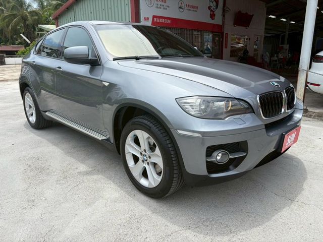 2010 BMW X6 xDrive35i 電動尾門 電動座椅 倒車導引 總代理  第4張相片