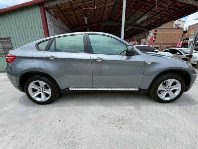 2010 BMW X6 xDrive35i 電動尾門 電動座椅 倒車導引 總代理  第5張相片