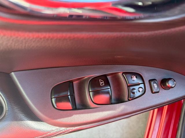 2014 BIG TIIDA 經典代步車 免鑰匙啟動 定速巡航 恆溫空調  第13張相片