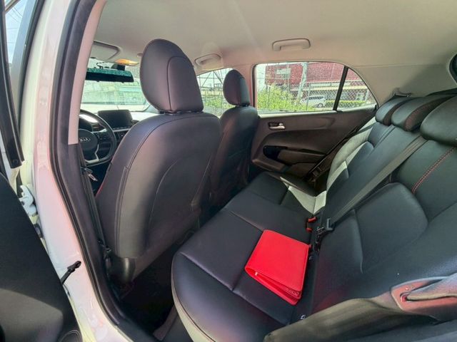 2021 Kia Picanto 1.2 GT-Line 免鑰匙啟動 定速巡航 倒車顯影  第11張相片