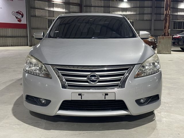 ❣❣2014 NISSAN SENTRA 安卓機❣❣  第2張相片