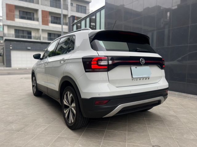 2020 VW T-cross 230 TSI Life✅稅金超省✅ACC跟車✅盲點偵測✅免鑰匙✅Carplay  第3張相片