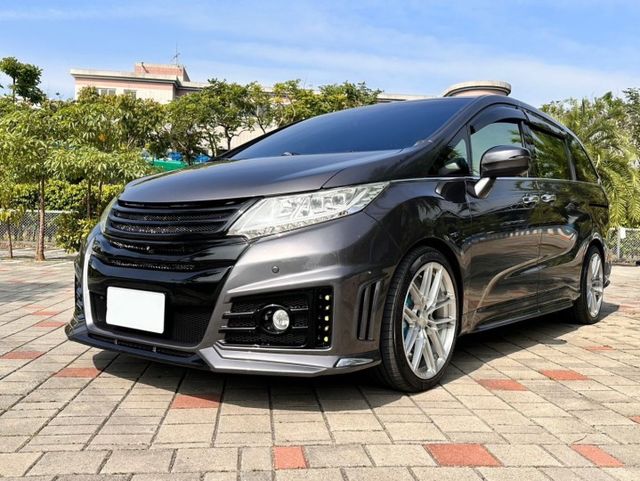 2016 ODYSSEY 2.4 APEX✅泰版空力套件✅playground卡鉗 ✅ATM XS✅後座大螢幕✅電尾門  第1張相片