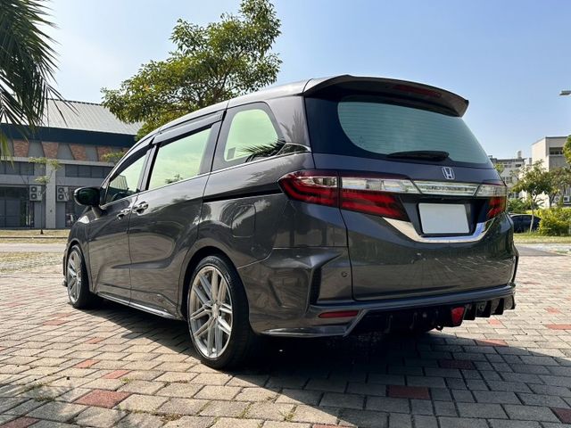 2016 ODYSSEY 2.4 APEX✅泰版空力套件✅playground卡鉗 ✅ATM XS✅後座大螢幕✅電尾門  第5張相片