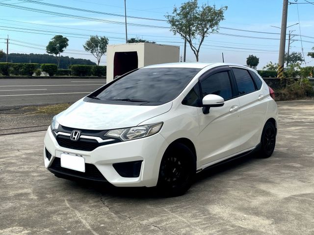 2015 HONDA FIT VTI-S 市區好停車.妥善率極高 ✅安卓機 ✅定速巡航 ✅換檔撥片  第1張相片