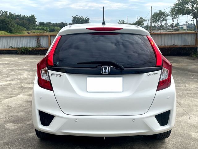 2015 HONDA FIT VTI-S 市區好停車.妥善率極高 ✅安卓機 ✅定速巡航 ✅換檔撥片  第6張相片