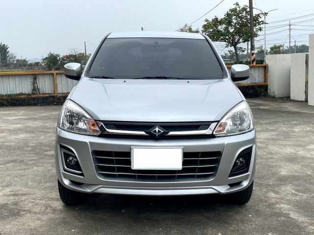 2019  ZINGER  2.4 賺錢大幫手 ✅原鈑件✅安卓機✅倒車顯影✅ECO節能模式✅定速巡航✅衛星導航  第2張相片