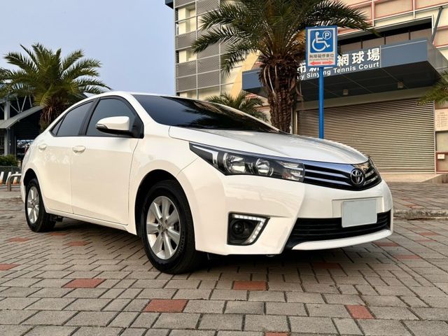 2016 TOYOTA ALTIS ✅可享聯盟保固✅安卓機 ✅倒車顯影✅方向盤快控鍵 ✅電動折疊後視鏡  第3張相片