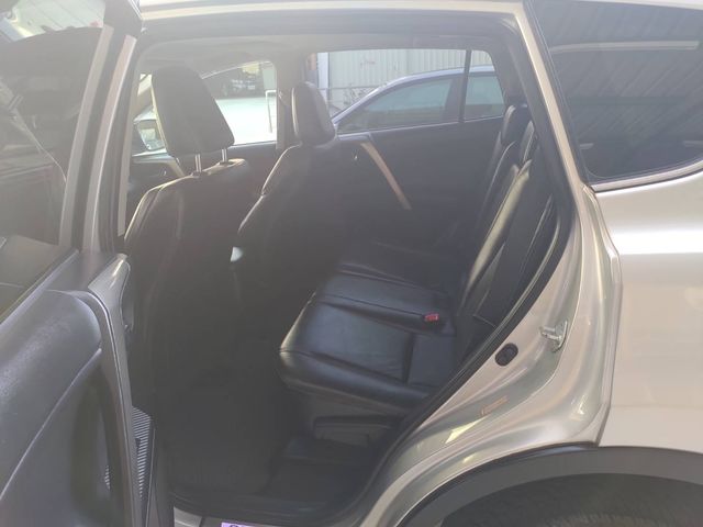 RAV4 2.5  第8張相片