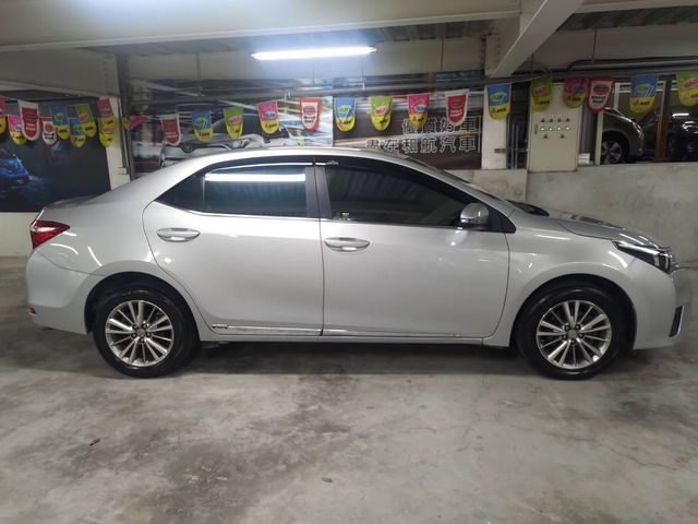 ALTIS 1.8  第4張相片