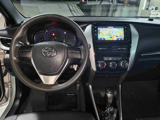 YARIS 1.5  第9張相片