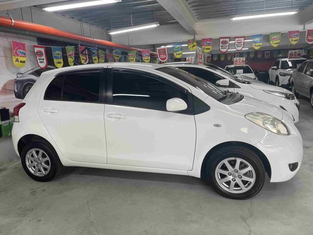 YARIS 1.5  第4張相片