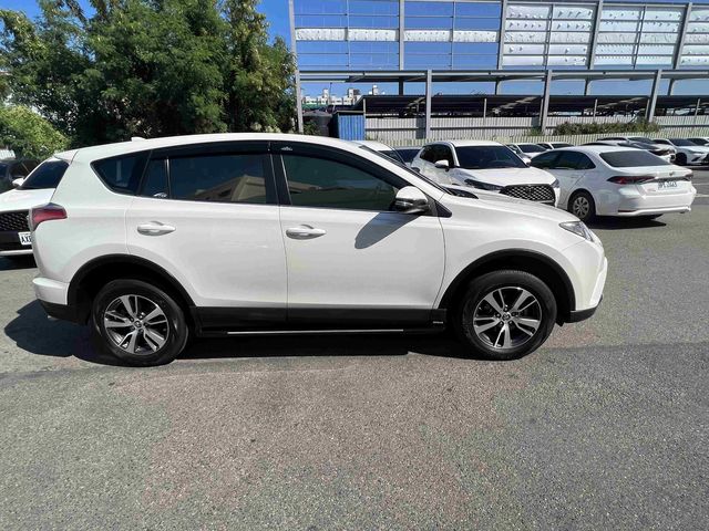 RAV4 2.0  第4張相片