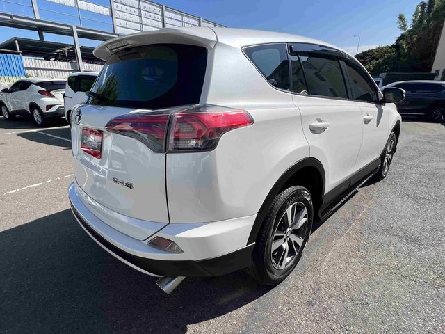 RAV4 2.0  第5張相片