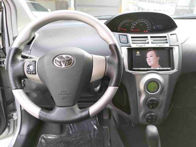 YARIS 1.5G  第9張相片