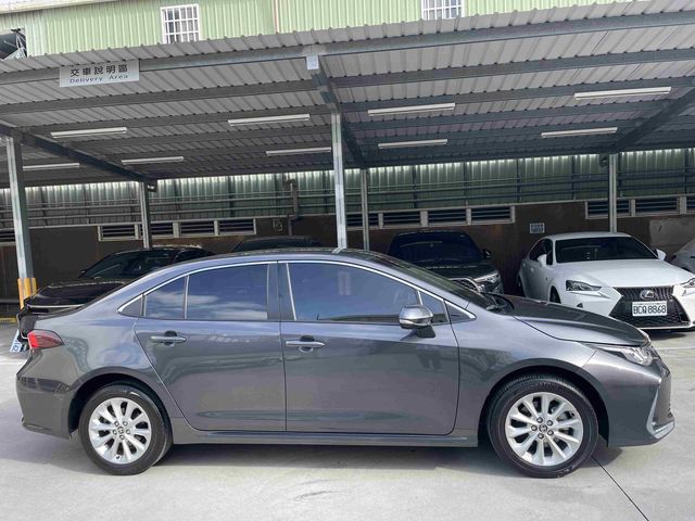 ALTIS 1.8  第4張相片