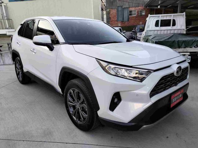 RAV4 2.0  第3張相片