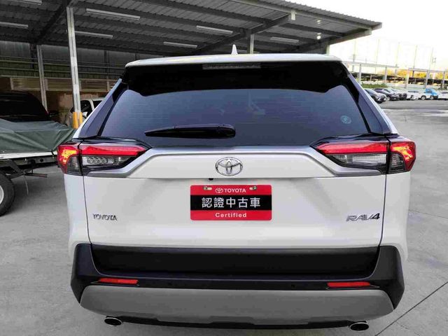 RAV4 2.0  第6張相片