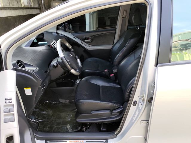 YARIS 1.5G  第7張相片