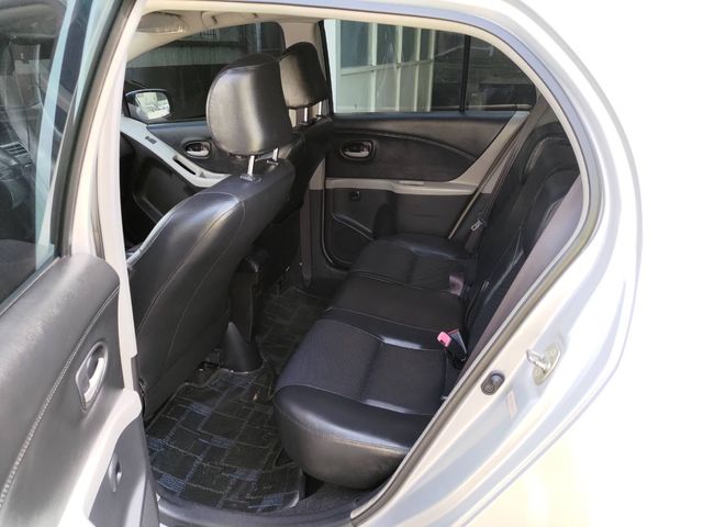 YARIS 1.5G  第8張相片
