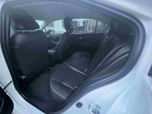 ALTIS 1.8G  第8張相片