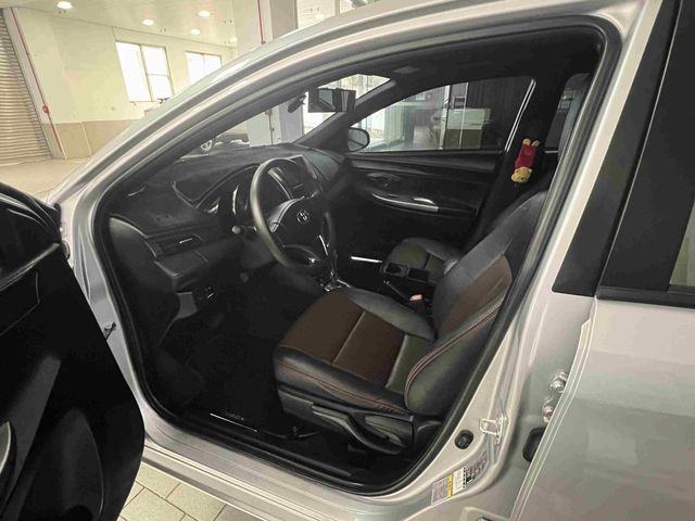 YARIS 1.5  第7張相片