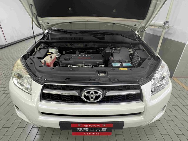 RAV4 2.4 2WD  第10張相片