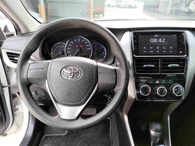 YARIS 1.5  第9張相片