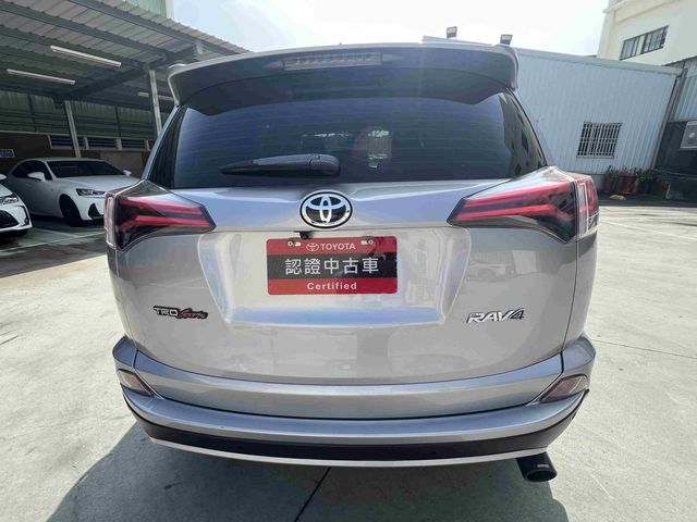 RAV4 2.0  第6張相片