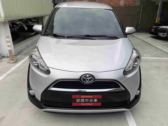 SIENTA 1.8  第2張相片