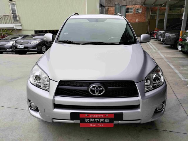 RAV4 2.4 2WD  第2張相片