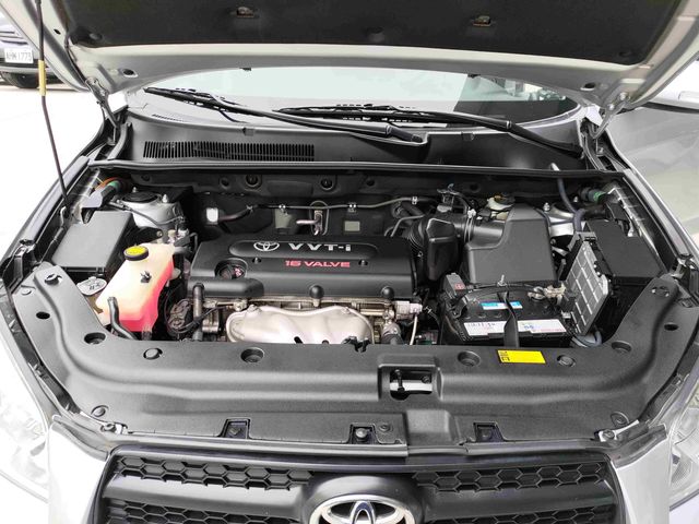 RAV4 2.4 2WD  第10張相片