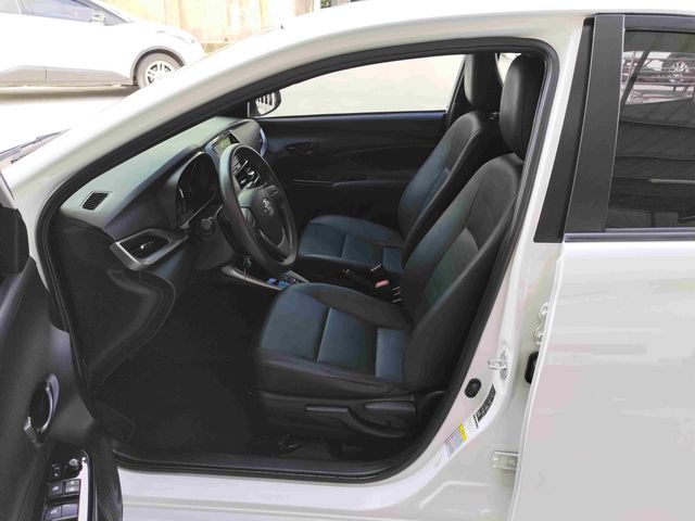 YARIS 1.5  第7張相片